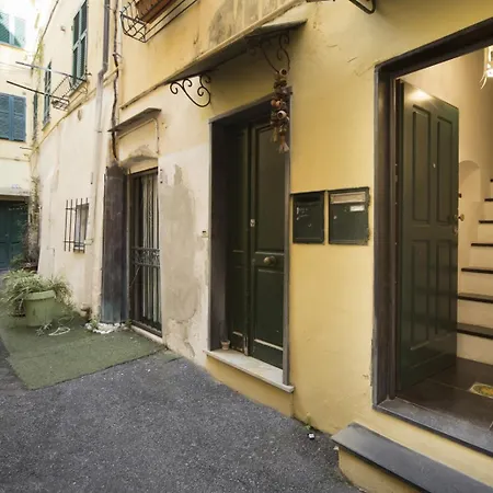 Hostdomus - Almare 公寓 *